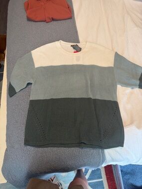 Colorblock Crewneck Sweater in White and Slate Blue